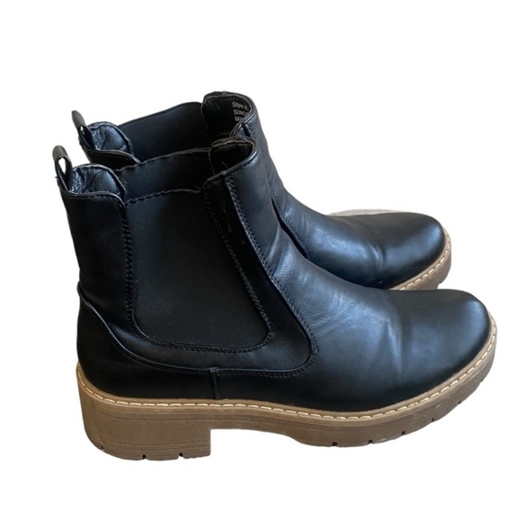 Hawkwell Shoes - Hawkwell Women's Slip On Chunky Heel Ankle Chelsea Boot | Size: 9
